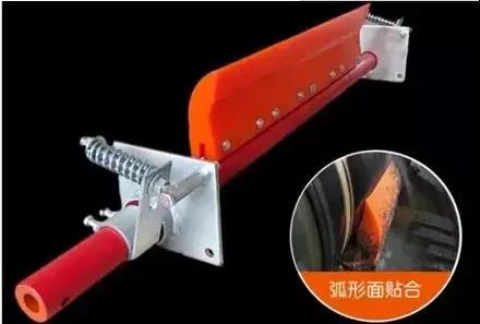 皮帶機(jī)清掃器刮不干凈，回程帶料怎么辦？